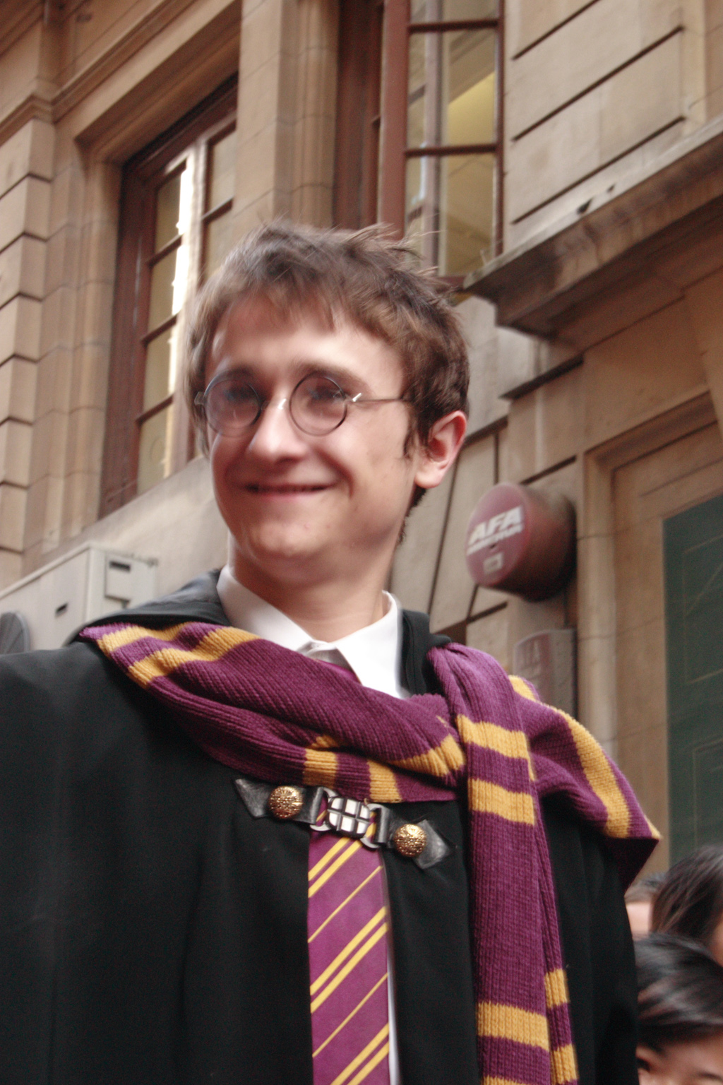 Hmmm, a not so good Harry Potter Look-a-Like!