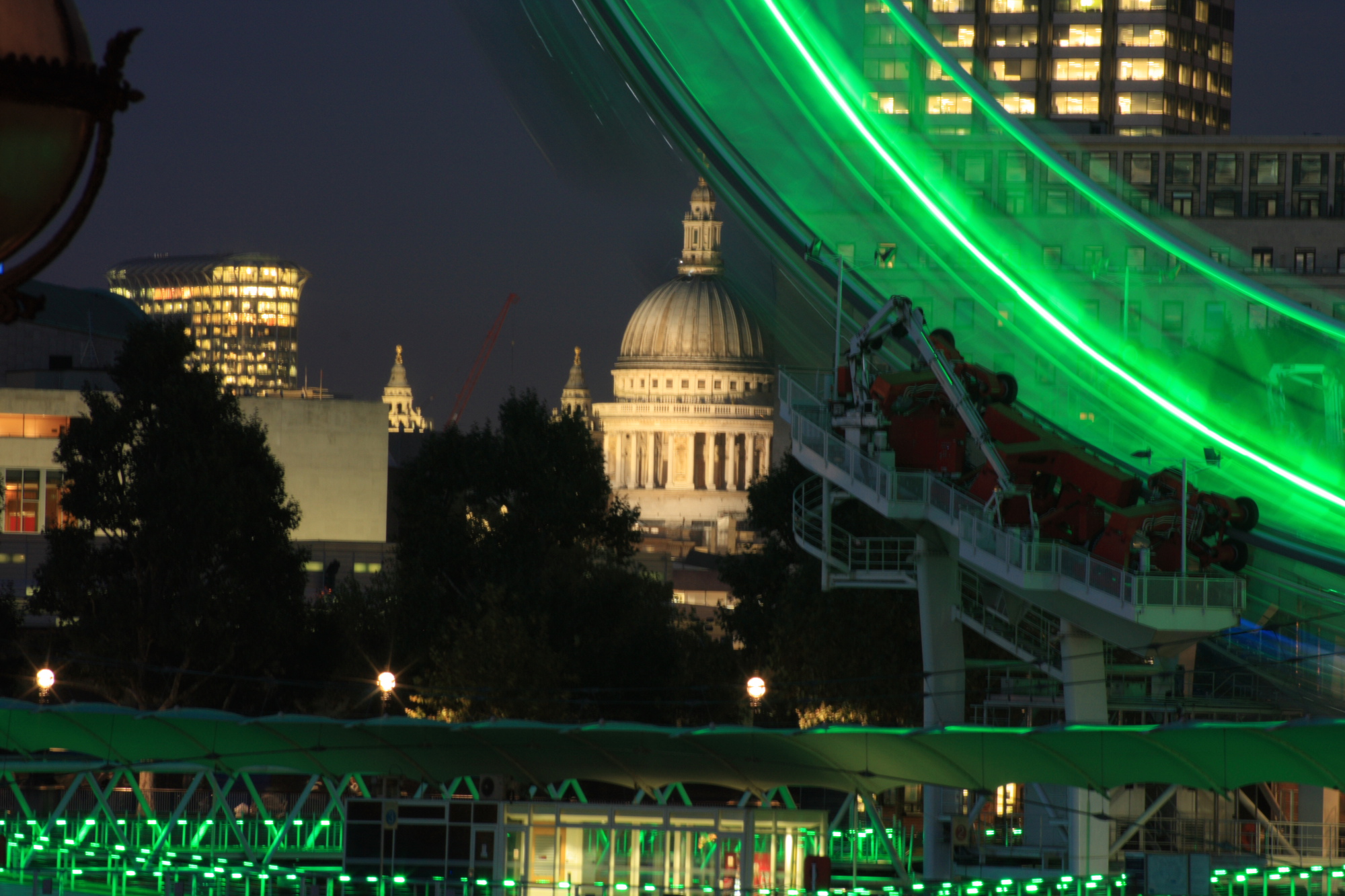 London Eye and St Pauls Cathedral at night.