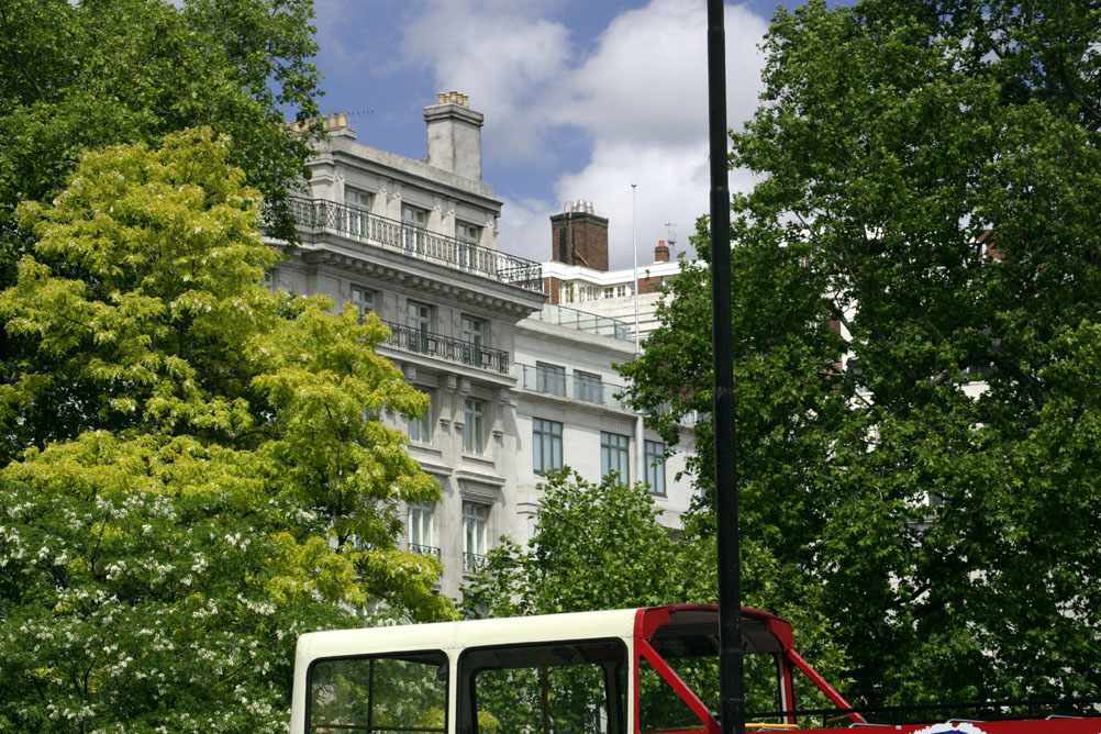 Building on Park Lane